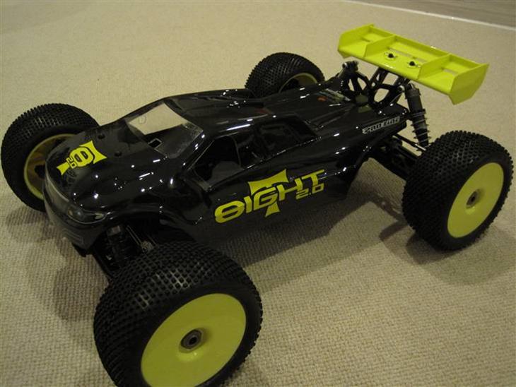 {{currentPhoto.altText}} billede {{currentPhoto.number}}