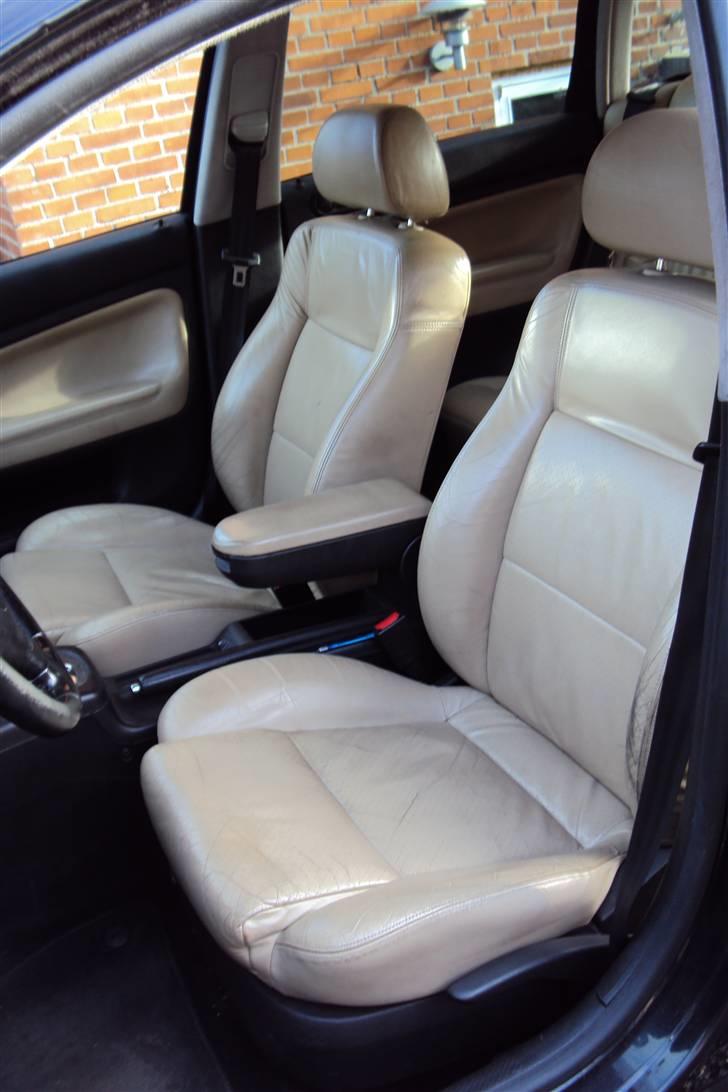 Mine 1:1 biler  - Engang creme læder med ombyggede dørsider billede 109