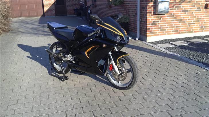 Min knallert efter maling og renovering  billede 1