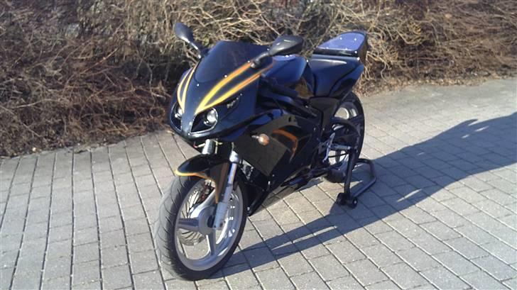 Min knallert efter maling og renovering  billede 12