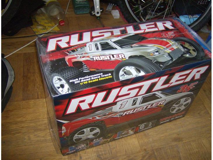 Min rustler fra stock til -  - Da jeg lige var kommet hjem fra Morfars i herlev d 16/5 billede 0