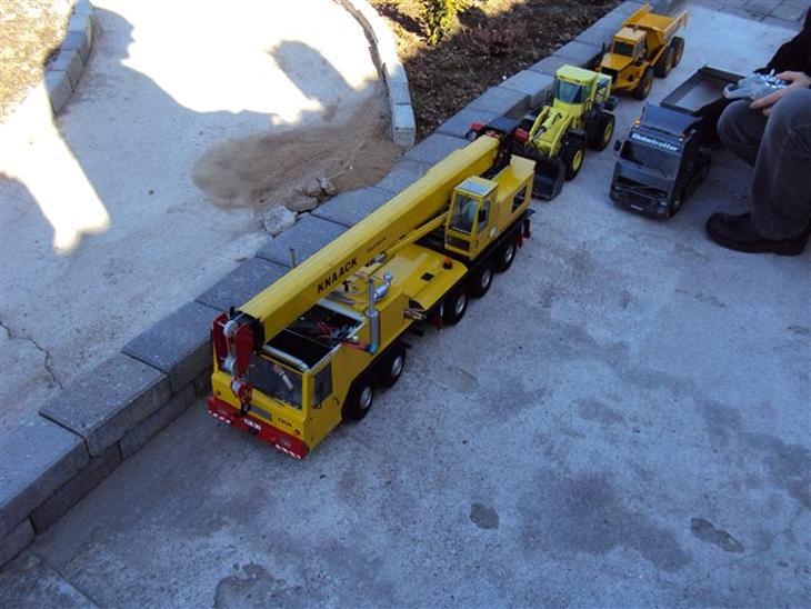 {{currentPhoto.altText}} billede {{currentPhoto.number}}