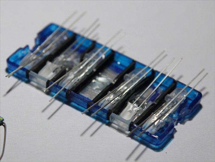 LED flash bar til politi bilen - Målt plads forbruget billede 11