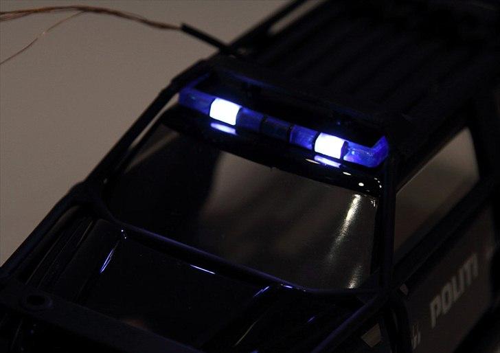 LED flash bar til politi bilen - hvide lys i funktion billede 17