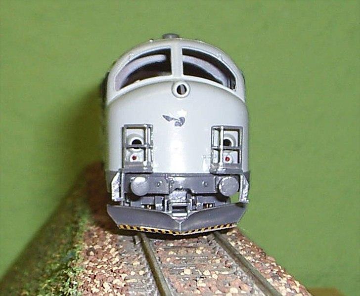 Gammel Marklin My 1147 får nyt liv  - Marklin 3067 - DSB MY 1147
Den har fået nyt design samt blevet en del ombygget. skal osse gøre digital.

Den er ombygget og lakeret hos Erling fra www.EMP-model.dk billede 2