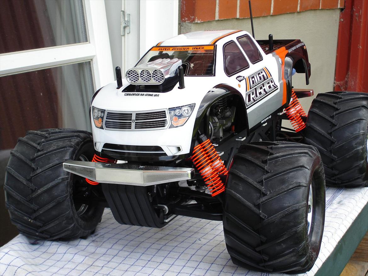 Kyosho Giga Crusher Dual Force billede 1