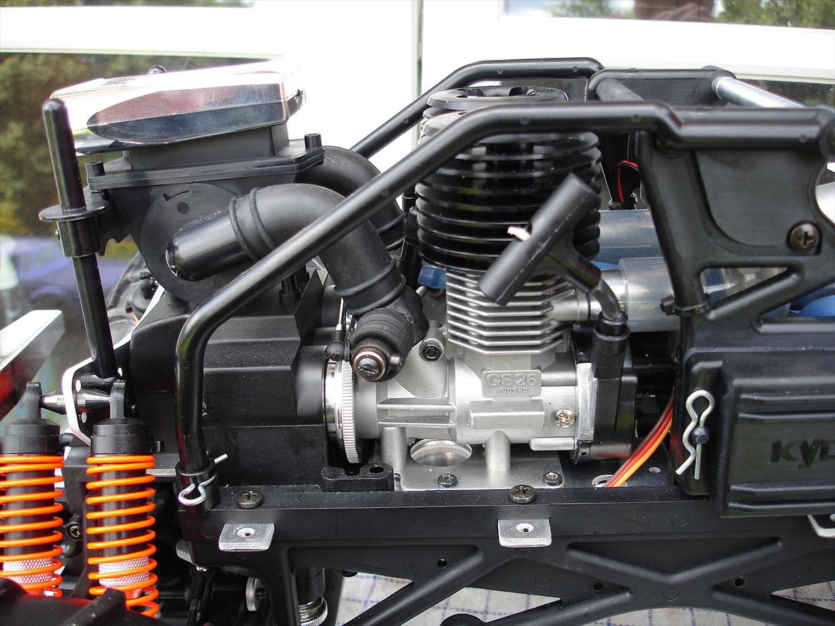 Kyosho Giga Crusher Dual Force billede 8