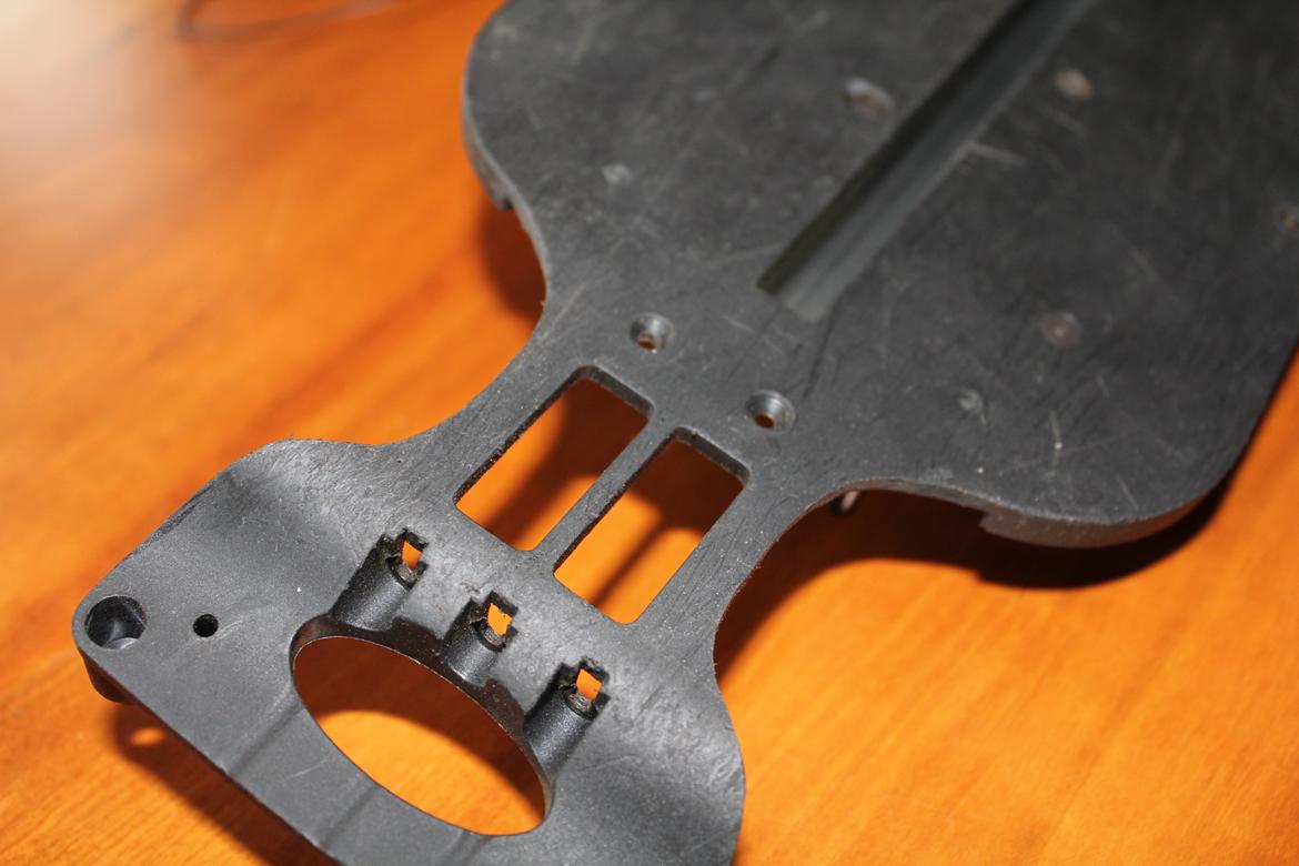 Nanda Sniper Rally - Så blev der fræst. Jeg vil vove at påstå, at et utrænet øje ikke vil kunne se dette chassis er modificeret! Jeg er glad for resultatet.
Her fronten.  billede 10