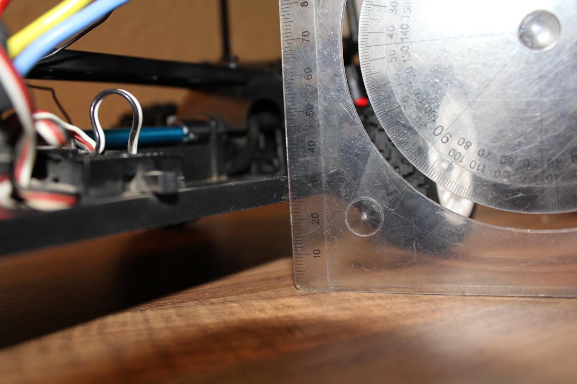 Nanda Sniper Rally - Der er 2,5cm til bunden efter mine modifikationer. 
 billede 15