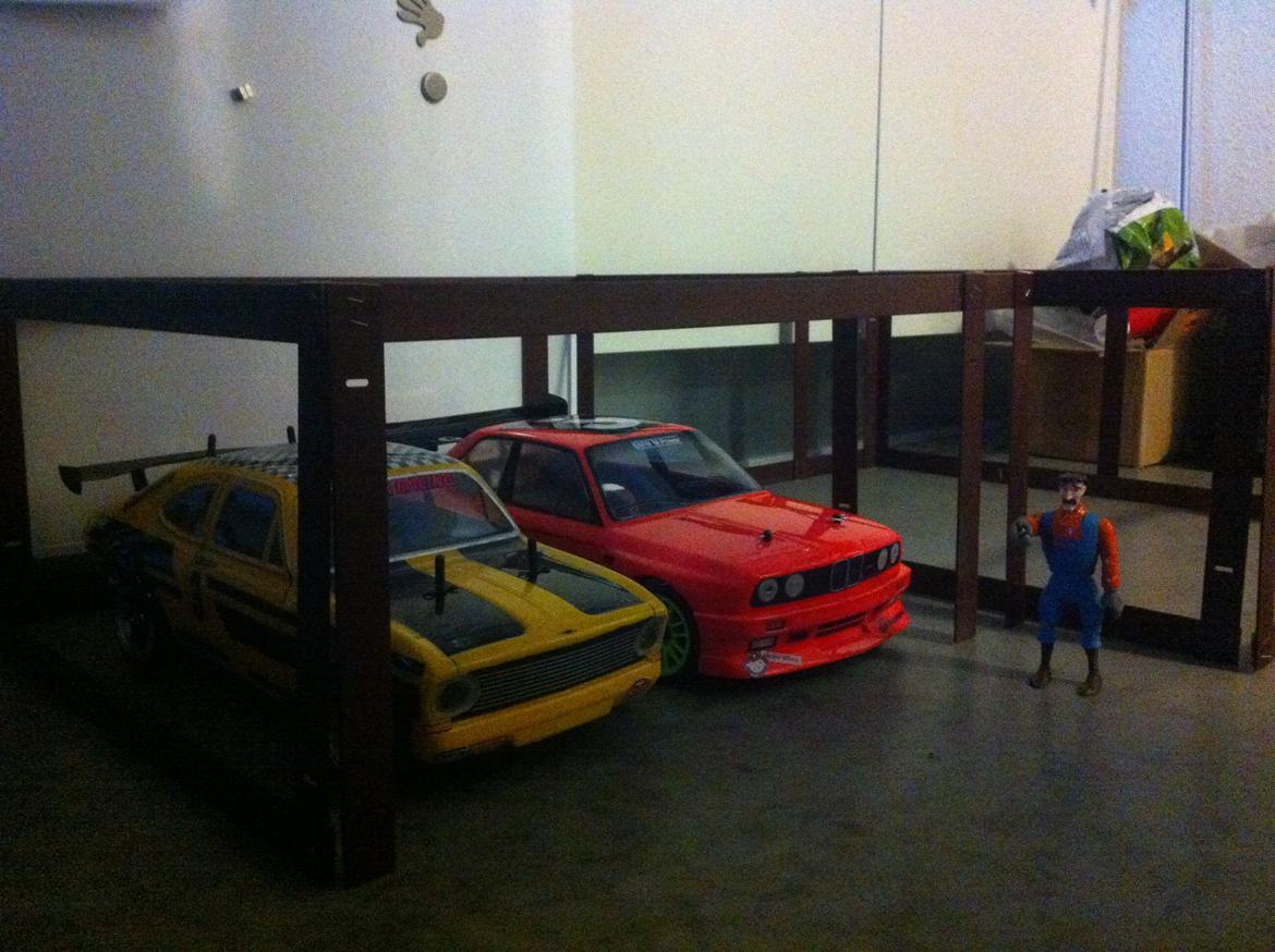 Esbjerg Rc Drift tankstation / værksted billede 2