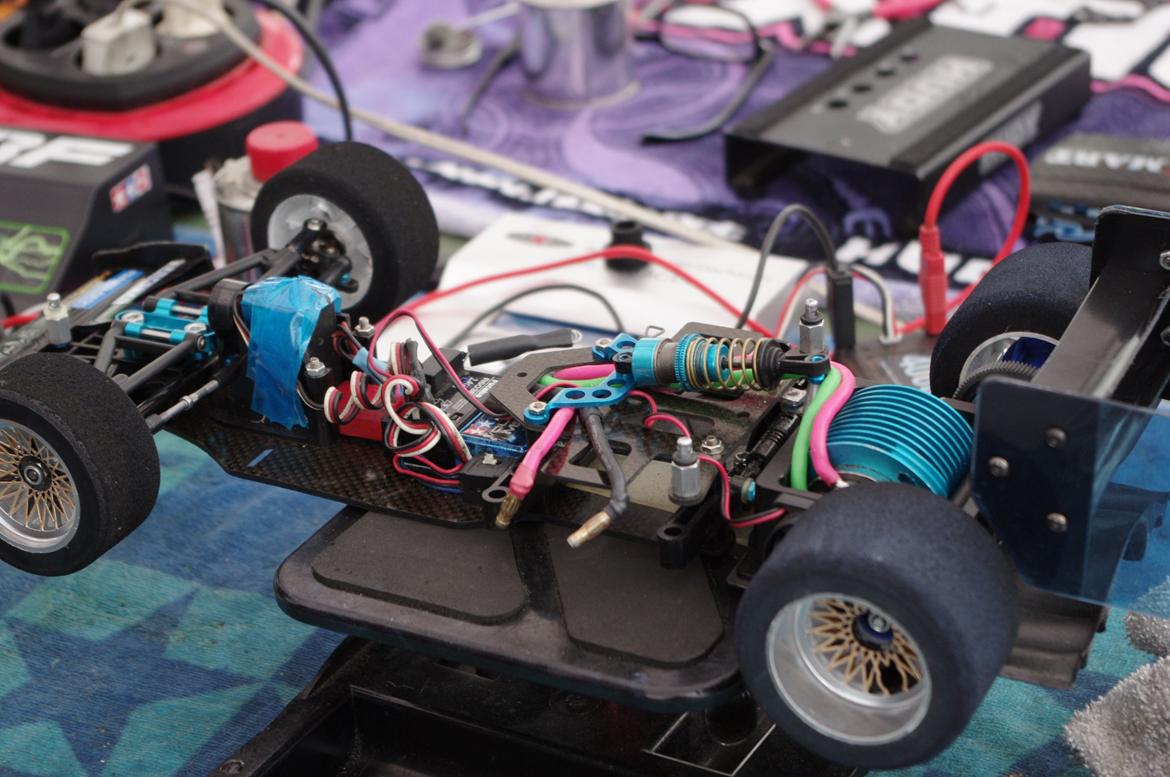 Formel 1 og FunnyRacing 30/6 HRCR Claus Ryeskov kører med TAMIYA billede 2