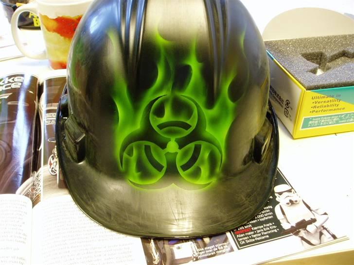 Div Airbrush - Sikkerhedshjælm til een der arbejder på Vestforbrændingen billede 1