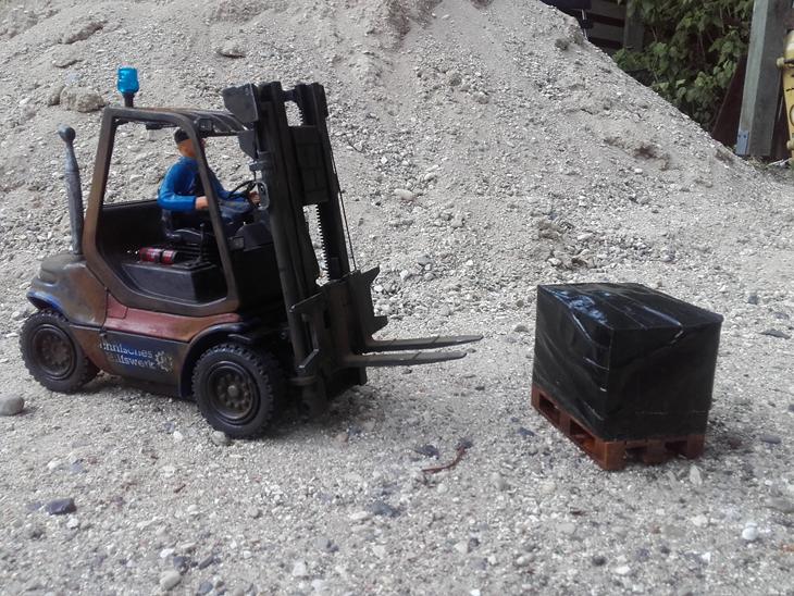 {{currentPhoto.altText}} billede {{currentPhoto.number}}