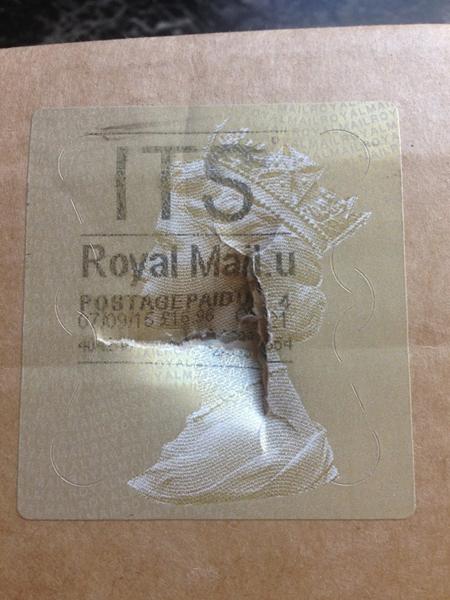 Post Danmark, beskadiget pakke. 