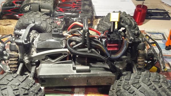 1:8 esc i HPI Savage XS