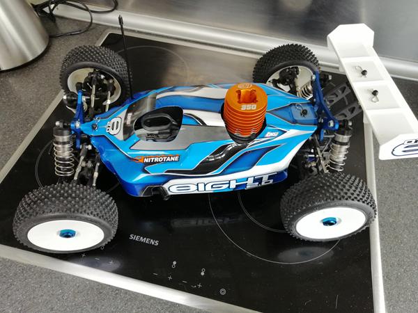 Losi eight