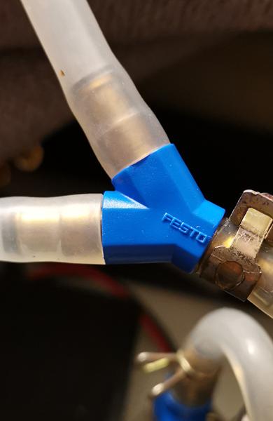 Hej er der nogle der ved hvor jeg kan købe et Y stykke til vand slange 