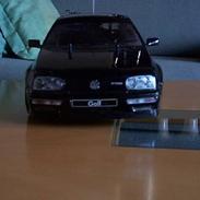 Bil Golf VR6 1/10 Tamiya