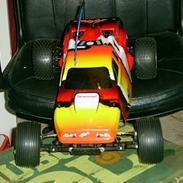 Bil Traxxas Nitro Rustler