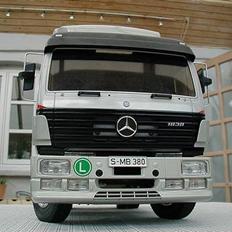 Lastbiler Tamiya - Mercedes Benz