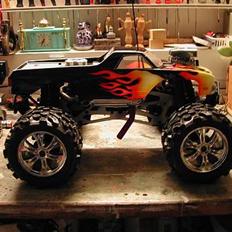 Truck savage 25 RTR