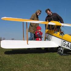 Fly Tiger Moth DH82