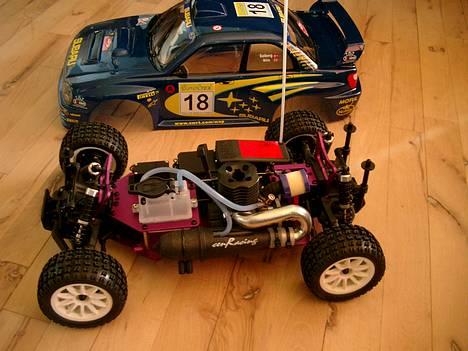 Bil CEN Fun Factor Subaru WRC - Her er bilen helt ny, og har endnu ikke været startet.. billede 9