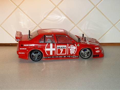 Bil Alfa romeo, toyota celica - Et billede fra siden billede 1