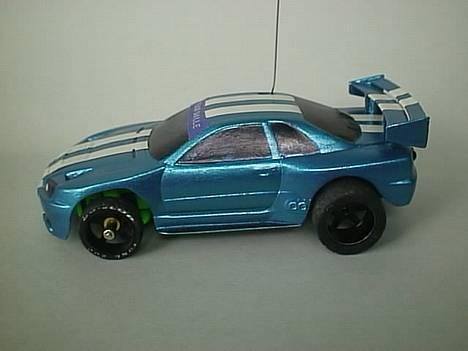 Bil RaceTin Skyline GT-R R34 - Og så lige et billede af "bagbordssiden" billede 3