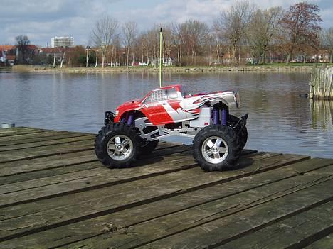 Truck SAVAGE 25 RTR billede 1