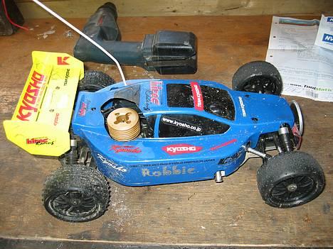 Buggy made by robbie (kyosho) - jaaa her er den jo så. billede 1