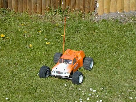 Truck Kyosho Stadium truck billede 4