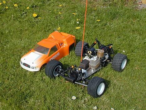 Truck Kyosho Stadium truck billede 5
