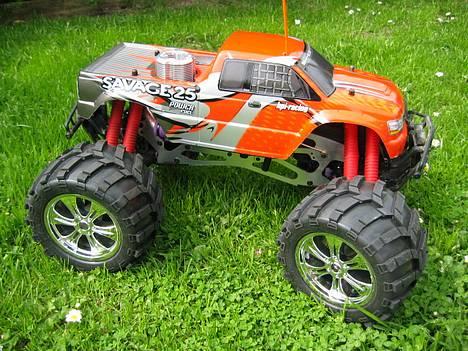 Truck Savage 27 Costum billede 3