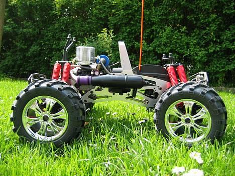 Truck Savage 27 Costum billede 4