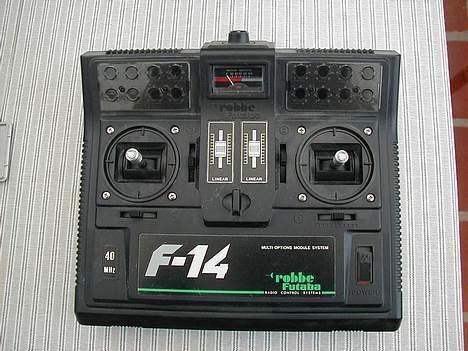 Lastbiler Tamiya - Mercedes Benz - Den store 4-kanals fjernbetjening! billede 10