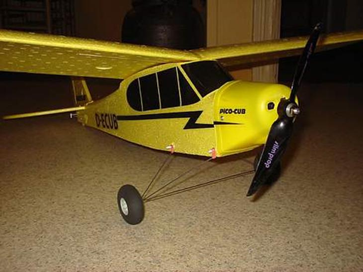 Fly Pico cub **SOLGT** - 2003 - Hyggelig lille flyver. Den fl...