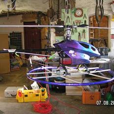 Helikopter Kyosho Caliber 30 Solgt