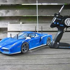 Bil Tamiya Enzo Ferrari TT-01