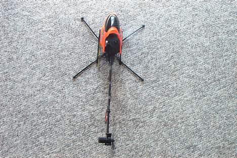 Helikopter Bagrotoren er gået stykk. - Set fra oven imens motoren lige tar nogle omdrejninger.  billede 6