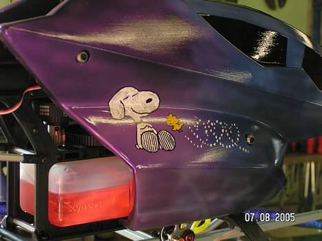 Helikopter Kyosho Caliber 30 Solgt billede 4