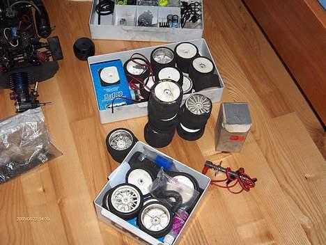 Bil GS vision pro solgt - heller ikke her følger de hvide skuffer med (det er kun ca 2 sæt af alle skumdækkene som er brugt resten er nye) billede 5