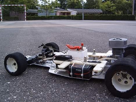 Bil onroad 1/8 nitro billede 9