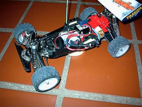Buggy  tamiya dirt thrasher ds  - Sådan så den ud da jeg lige havde købt den . Pris 500 kr bobs billede 2