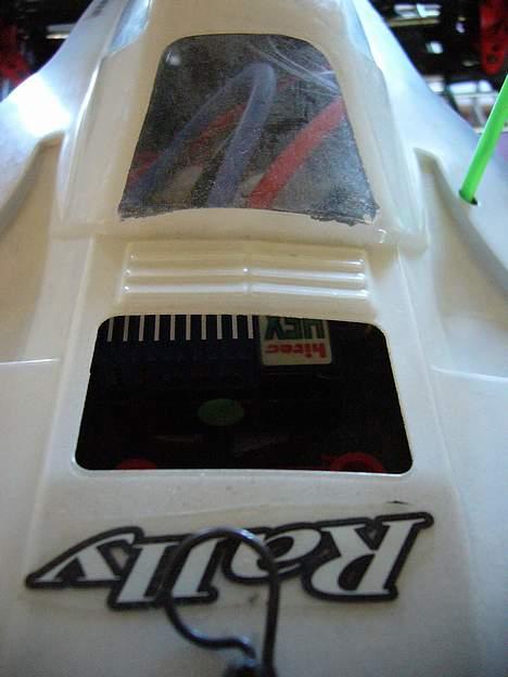 Buggy  tamiya dirt thrasher ds  - Må ha´ gode ledninger når man skal trække så mange Amp....... billede 11