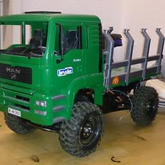 Off-Roader Mercedes Benz Unimog