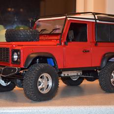 Off-Roader Land Rover D90 SCX