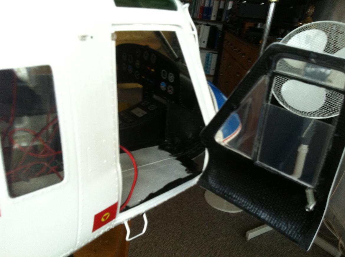 Helikopter Vario Bell 204.... Uh1 SOLGT billede 7