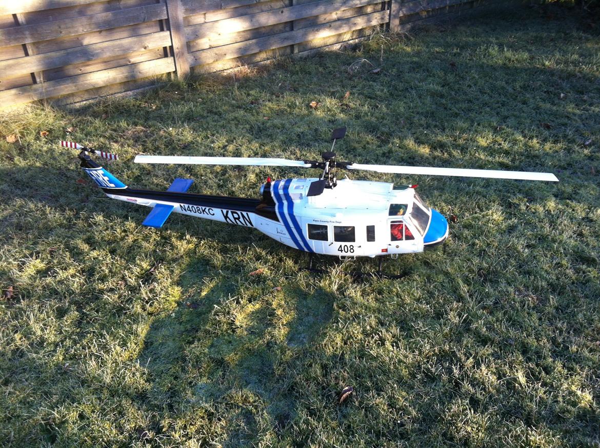 Helikopter Vario Bell 204.... Uh1 SOLGT billede 1
