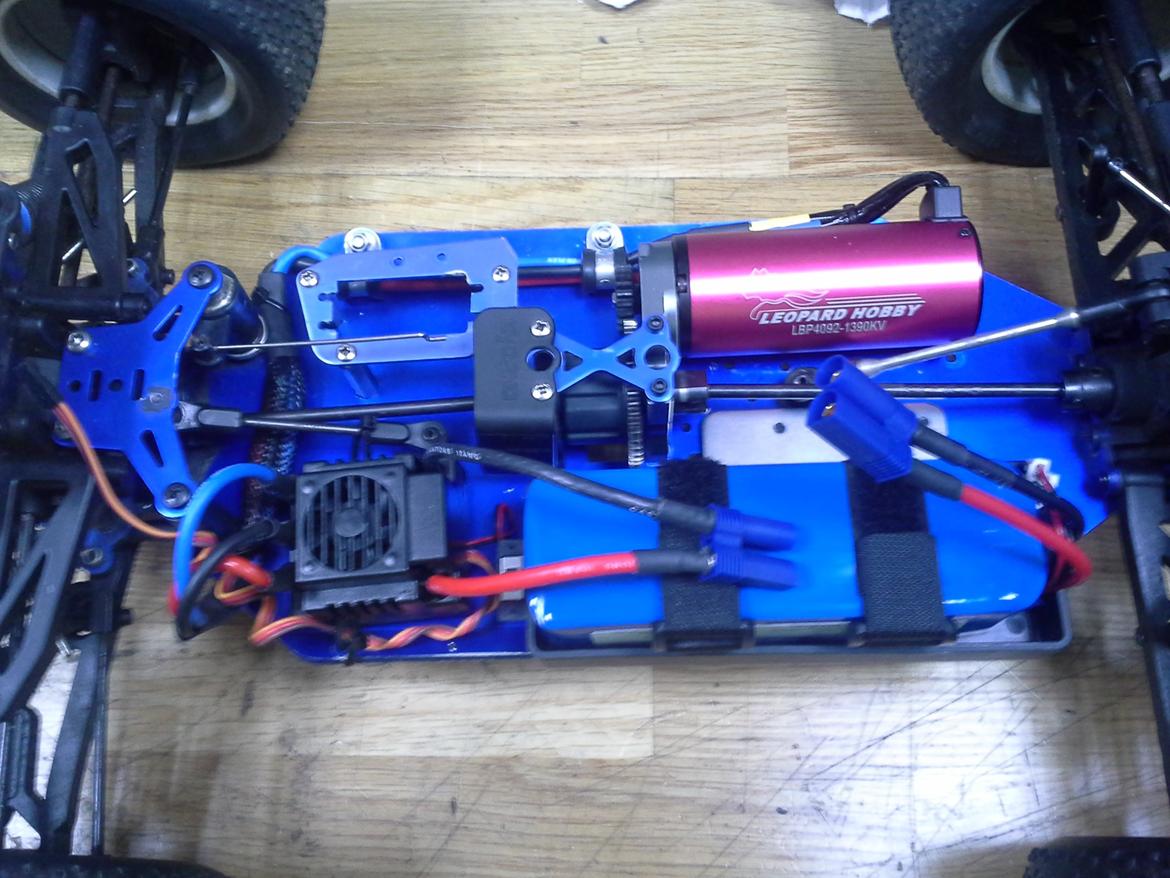 Truck Kyosho Inferno ST US Sports *SOLGT* billede 12